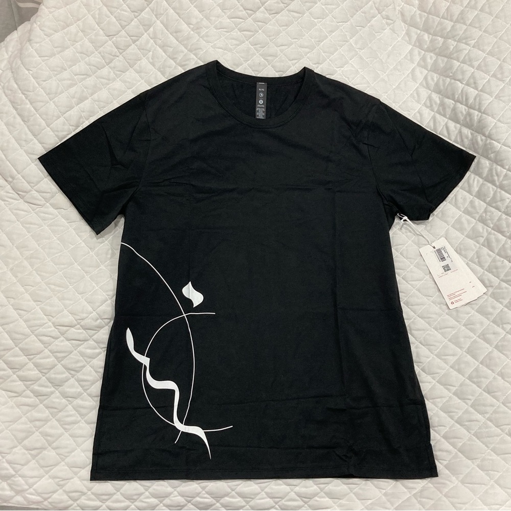 Lululemon Fundamental T Olympic Team Canada Men’s XL